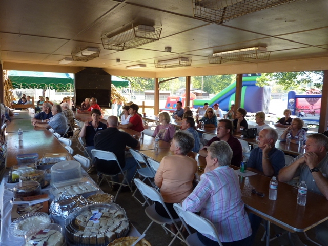 REMAX CAP Picnic 2010 (11) REMAX CAP Picnic 2010 (11)